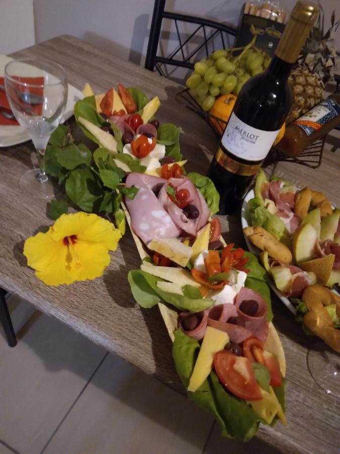 Apartament Maury Down town Naxos City Zewnętrze zdjęcie